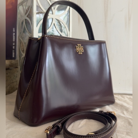 700+! New Women's Tory Burch BRITTEN SMOOTH SATCHEL TEMPRANILLO / Gold - Picture 6 of 14